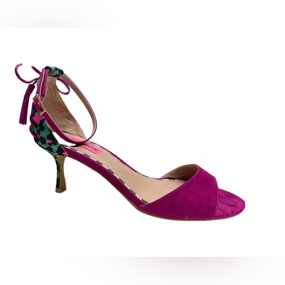 Betsey Johnson RESSY Magenta Heels Bow Back Sz 7.5M EXCELLENT - Picture 2 of 7